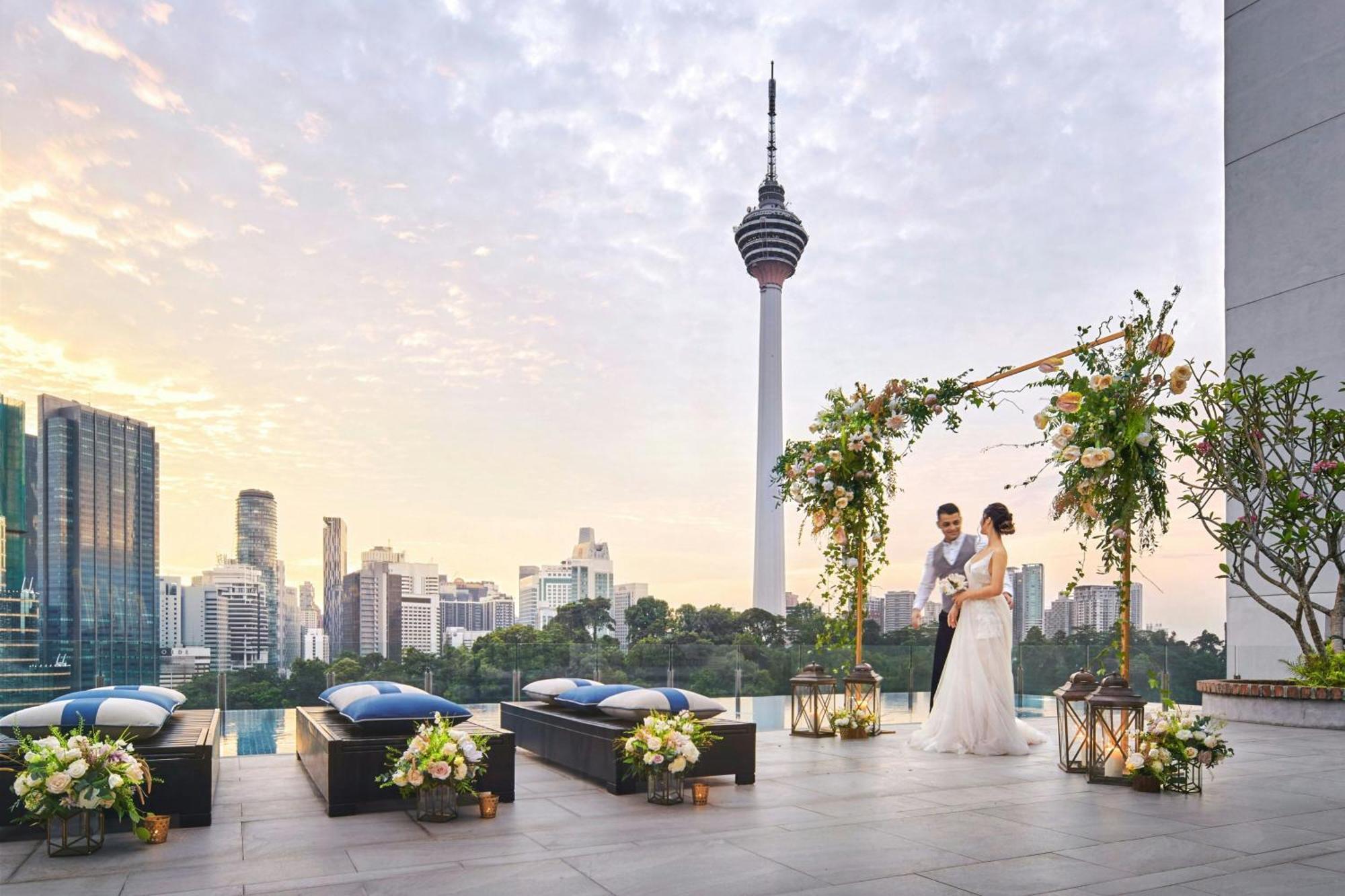 Hotel Stripes Kuala Lumpur, Autograph Collection — Billeder 1